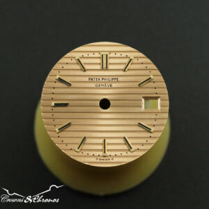 Patek Philippe Nautilus 4700 Gold Sigma Dial